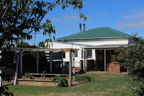 Photo of property in 59 Swinburn Street, Dannevirke, 4930