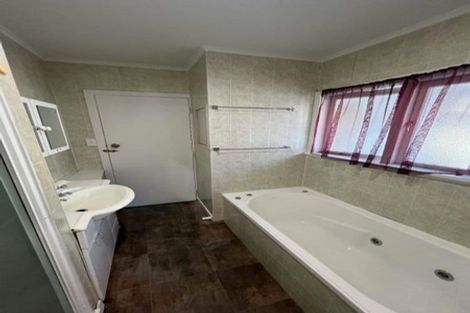 Photo of property in 13 Konini Avenue, Papatoetoe, Auckland, 2025