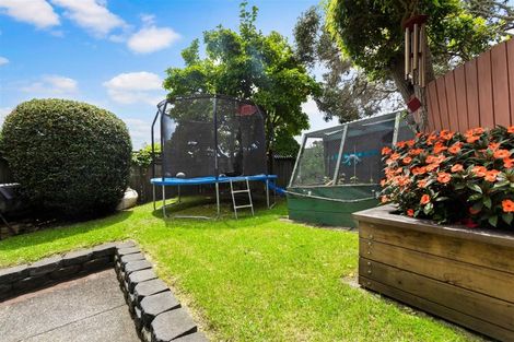 Photo of property in 1/33 Halberg Street, Glenfield, Auckland, 0629