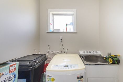 Photo of property in 1a Collins Crescent, Feilding, 4702