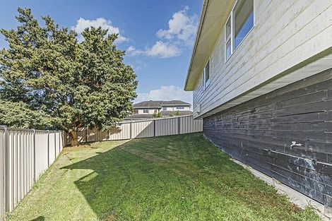 Photo of property in 2/31 Alamein Avenue, Belmont, Auckland, 0622