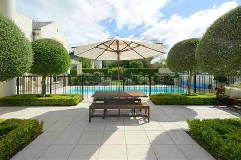 Photo of property in 1/87 Fendalton Road, Fendalton, Christchurch, 8014