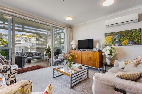Photo of property in 106 Rewa Rewa Lane, Orewa, 0931