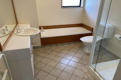 Photo of property in 1/14 Vincent Street, Waterloo, Lower Hutt, 5011