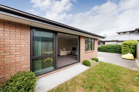 Photo of property in 4 Arena Court, Palmerston North, 4410