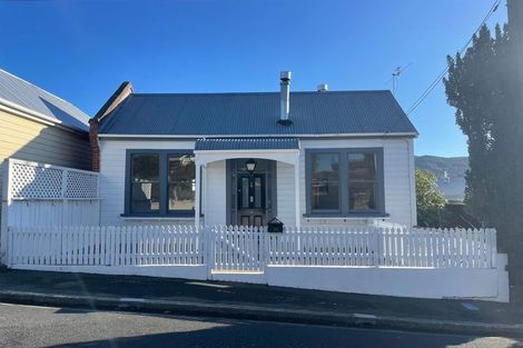 Photo of property in 35 Brownville Crescent, Maori Hill, Dunedin, 9010