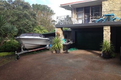 Photo of property in 1 Cliff Lane, Glenbrook, Waiuku, 2681