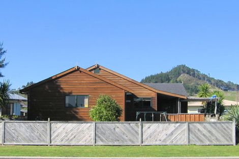 Photo of property in 6 Morcom Drive, Cooks Beach, Whitianga, 3591