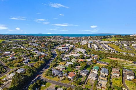 Photo of property in 8a Cedar Terrace, Stanmore Bay, Whangaparaoa, 0932