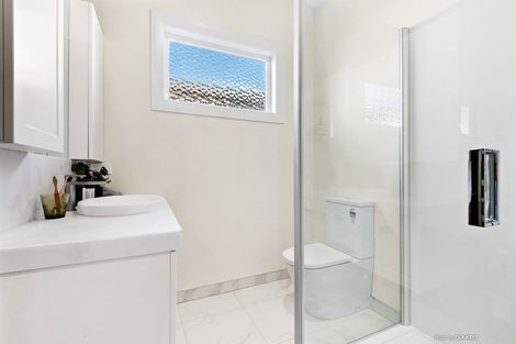 Photo of property in 35 Aparima Avenue, Miramar, Wellington, 6022