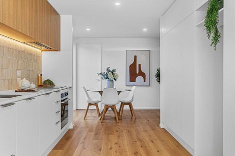 Photo of property in 42a Clare Road, St Albans, Christchurch, 8014