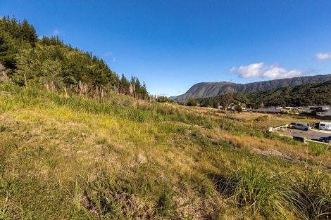 Photo of property in 6 Raukura Rise, Picton, 7220