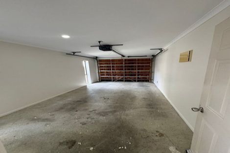 Photo of property in 12 Mangerton Lane, East Tamaki Heights, Auckland, 2016