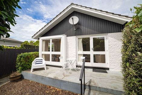 Photo of property in 2/42 Office Road, Merivale, Christchurch, 8014