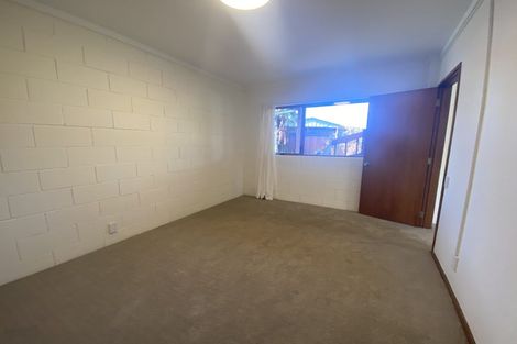 Photo of property in 237 Te Atatu Road, Te Atatu South, Auckland, 0610