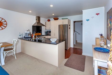 Photo of property in 613c Beach Road, Whangamata, 3620