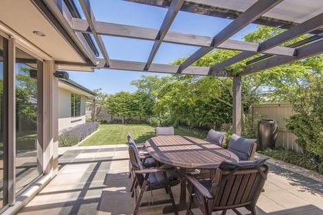 Photo of property in 40 Worsleys Road, Cracroft, Christchurch, 8025