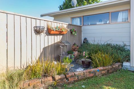 Photo of property in 5 Matipo Street, Levin, 5510