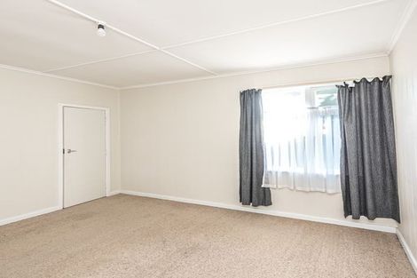Photo of property in 11 Station Road, Marton, 4710