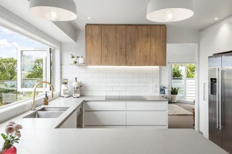 Photo of property in 93 Hastings Road, Mairangi Bay, Auckland, 0630