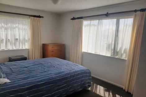 Photo of property in 9 Tamati Place, Merrilands, New Plymouth, 4312