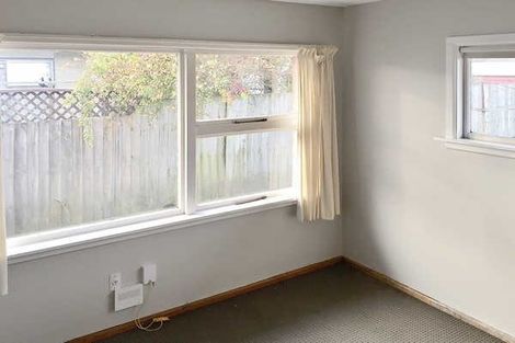 Photo of property in 2/11 Maxwell Street, Riccarton, Christchurch, 8041