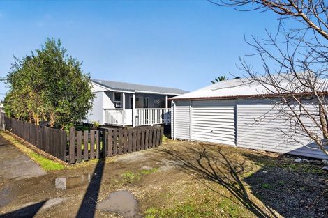Photo of property in 5 Kara Street, Outer Kaiti, Gisborne, 4010