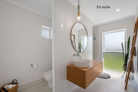 Photo of property in 53b Russell Road, Wainui, Silverdale, 0992