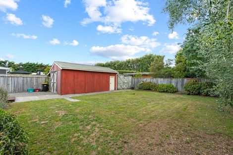 Photo of property in 52 Princess Street, Martinborough, 5711