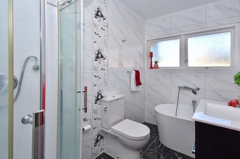 Photo of property in 78 Ray Small Drive, Pahurehure, Papakura, 2113