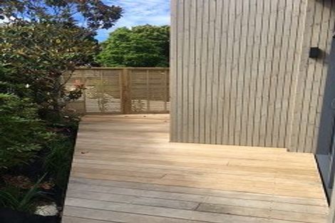 Photo of property in 6a Riviera Place, Hauraki, Auckland, 0622