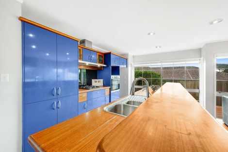 Photo of property in 21 Fieldstone Court, Northpark, Auckland, 2013