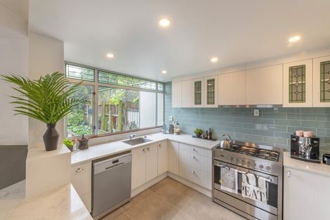 Photo of property in 25 Roy Street, Newtown, Wellington, 6021