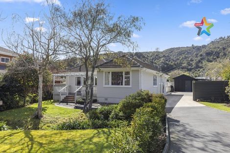 Photo of property in 17 Tawhai Street, Stokes Valley, Lower Hutt, 5019