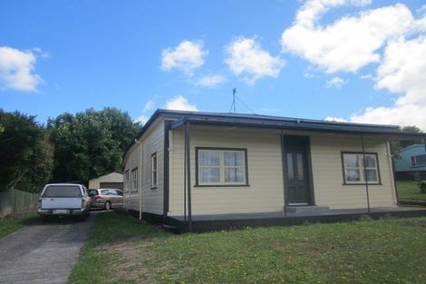 Photo of property in 238 Bridge Street, Eltham, 4322