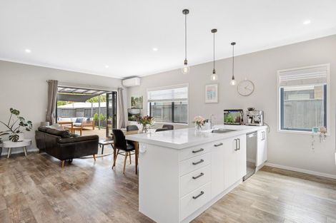 Photo of property in 10 Kamokore Glade, Pyes Pa, Tauranga, 3112