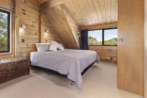 Photo of property in 56 David Crescent, Karori, Wellington, 6012