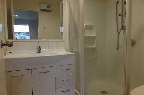 Photo of property in 301 Riccarton Road, Upper Riccarton, Christchurch, 8041