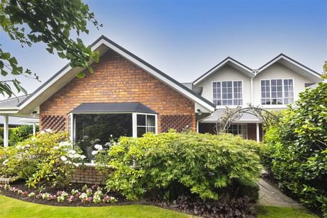 Photo of property in 10 Tavistock Place, Russley, Christchurch, 8042