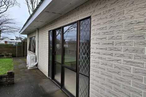 Photo of property in 5/1 Hawea Street, Merrilands, New Plymouth, 4312