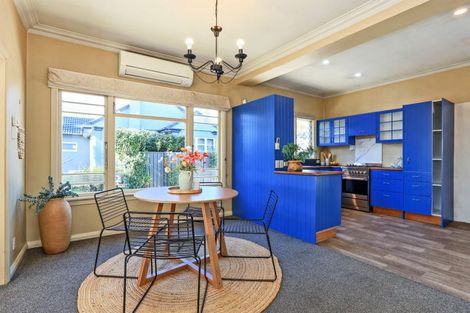 Photo of property in 99 Havelock Road, Havelock North, 4130