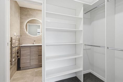 Photo of property in 85b Raglan Street, Mangere East, Auckland, 2024