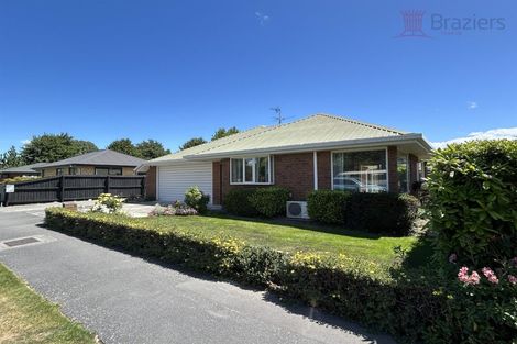 Photo of property in 1/123a Withells Road, Avonhead, Christchurch, 8042