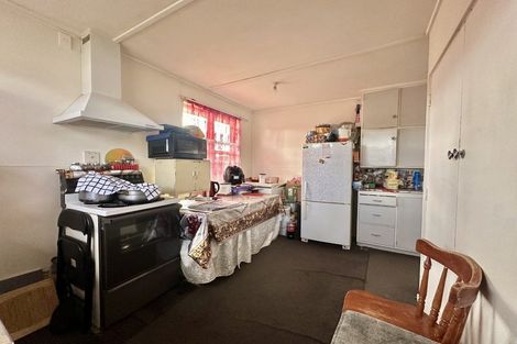 Photo of property in 2 Joseph Grove, Elderslea, Upper Hutt, 5018
