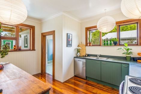 Photo of property in 31 Ocean Road, Paekakariki, 5034