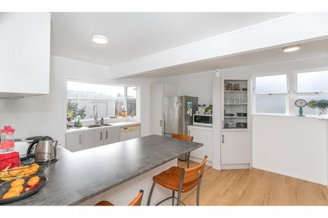 Photo of property in 1b Oak Avenue, Nawton, Hamilton, 3200