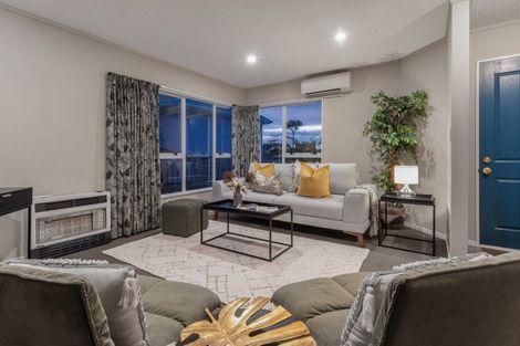 Photo of property in 13a Westridge, Camborne, Porirua, 5026