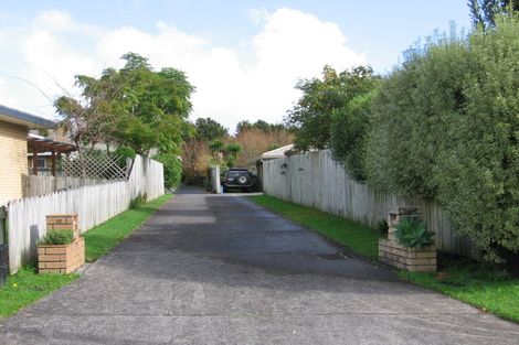 Photo of property in 10 Vanderbilt Parade, Albany, Auckland, 0632