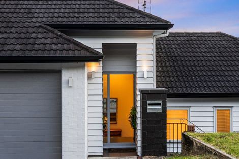 Photo of property in 8 Bob Craig Place, Pukekohe, 2120