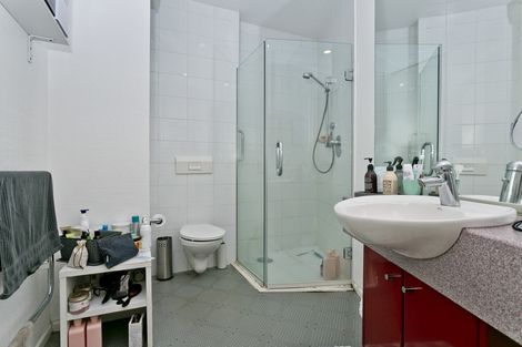 Photo of property in 1/3 Seaview Road, Milford, Auckland, 0620